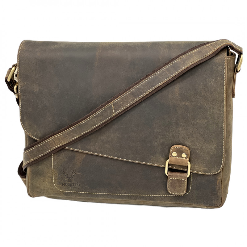 Geanta de Umar Barbati Tip Postas din Piele Naturala pentru Laptop 15.6 inch, Documente A4, Acte, Office, 36x28x8 cm Geanta de Umar Barbati Tip Postas din Piele Naturala pentru Laptop 15.6 inch, Documente A4, Acte, Office, 36x28x8 cm