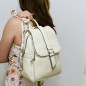 Rucsac de damă cu design minimalist - Piele ecologică, Design modern elegant cu multiple compartimente, 22x26x15 cm Rucsac de damă cu design minimalist - Piele ecologică, Design modern elegant cu multiple compartimente, 22x26x15 cm