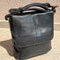 Borseta Barbati din Piele Naturala: Negru / Gri Inchis - 27 x 24 x 9|6 cm Borseta Barbati din Piele Naturala: Negru / Gri Inchis - 27 x 24 x 9|6 cm