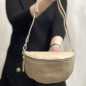 Geanta Tip Borseta Dama: Crossbody, Brau, Umar, Made in Italy, Colectia: Colore di Vita, 24x14x7 cm Geanta Tip Borseta Dama: Crossbody, Brau, Umar, Made in Italy, Colectia: Colore di Vita, 24x14x7 cm